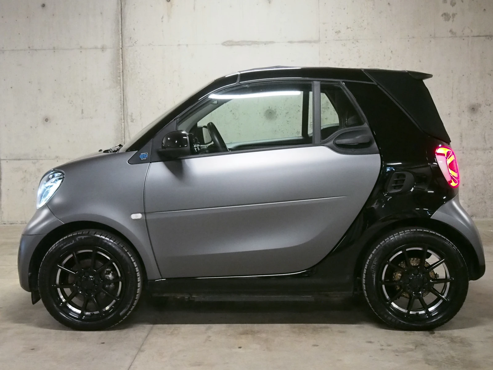 Smart Fortwo cabrio EQ Brabus JBL surround-Sound system - изображение 2