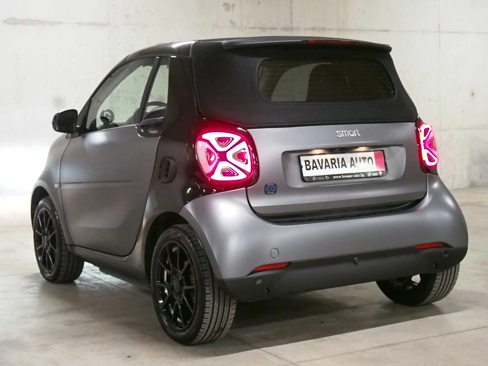 Smart Fortwo cabrio EQ Brabus JBL surround-Sound system - изображение 3