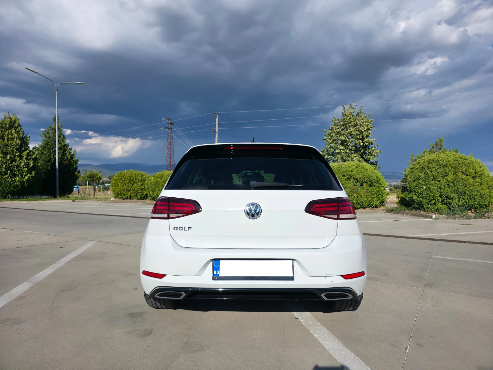 VW Golf 1.0TSI RLine 66000km EURO6D - изображение 6