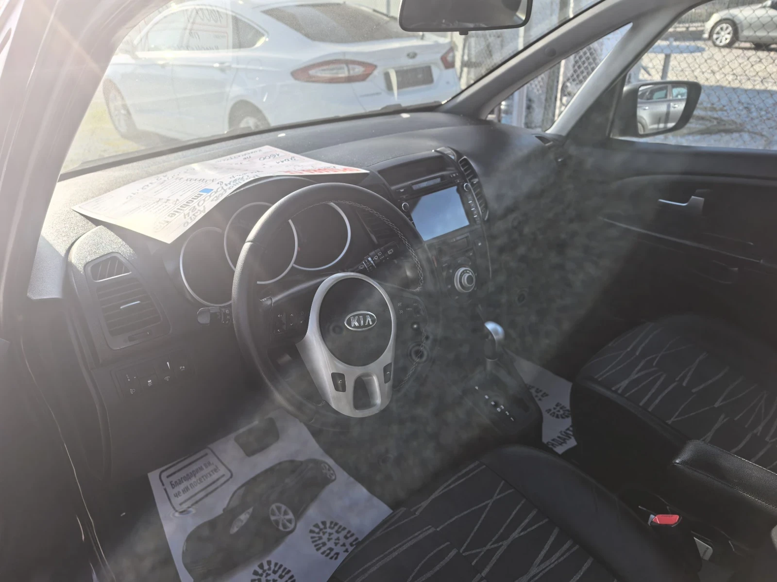 Kia Venga Автоматик, снимка 3 - Автомобили и джипове - 52055890
