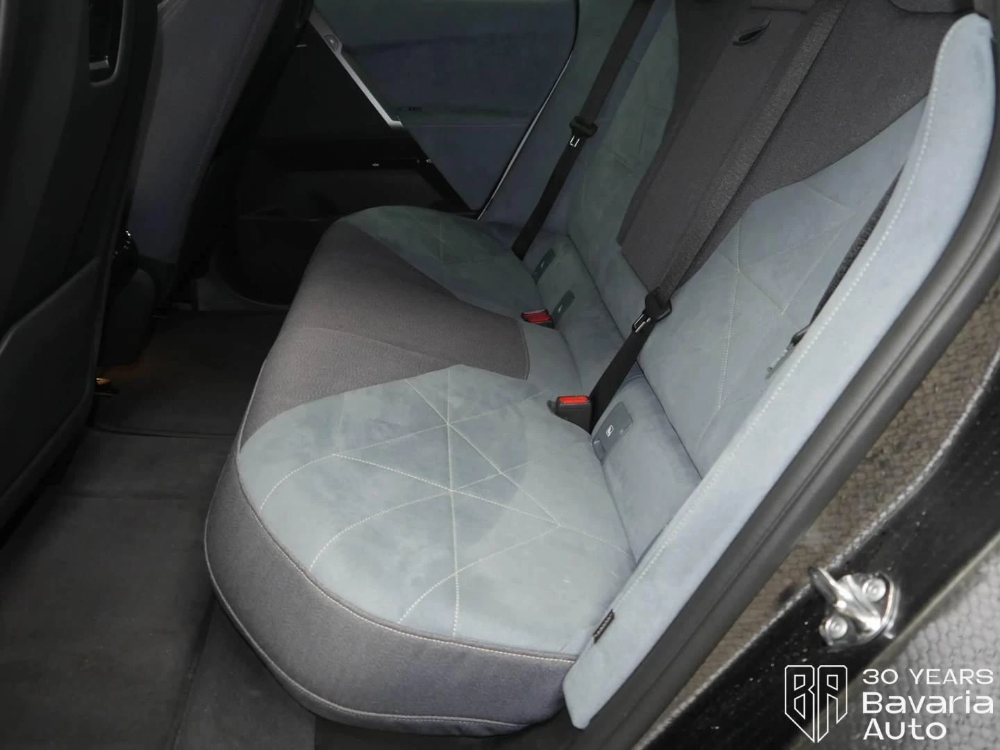 BMW iX 40 xDrive Sport | Mobile.bg   8