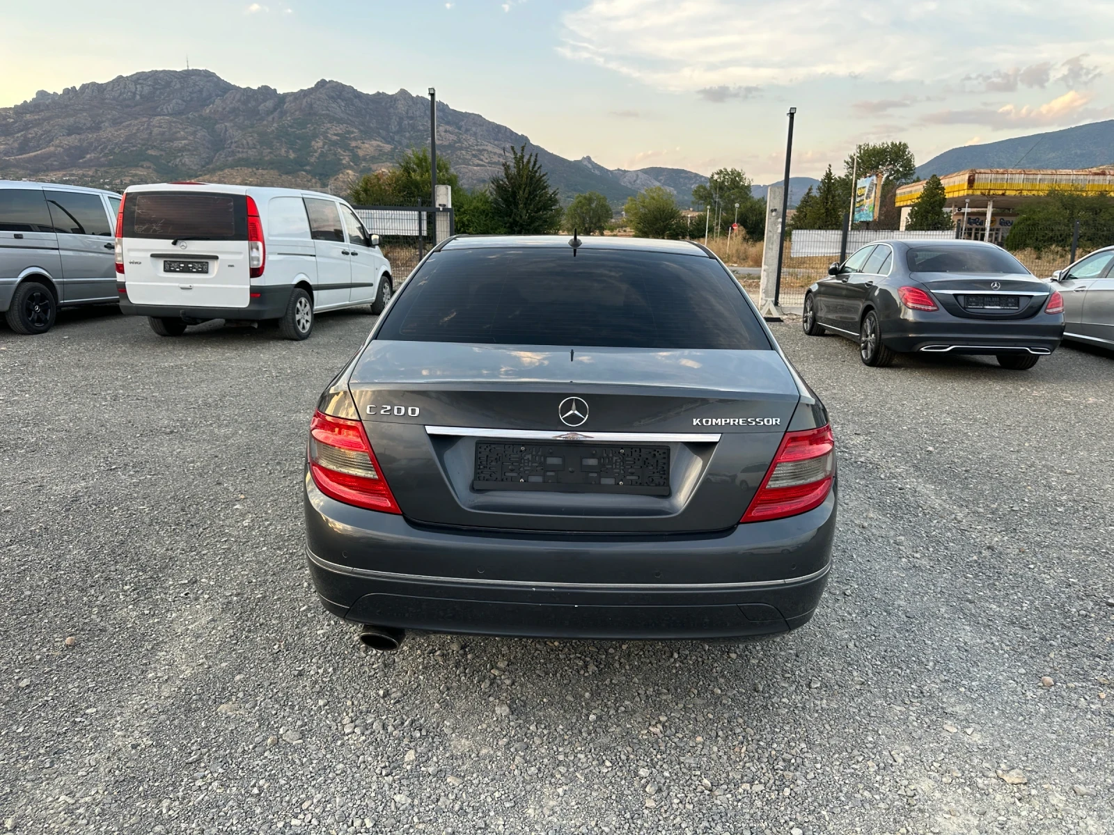 Mercedes-Benz C 200 AVANTGARDE* KOMPRESSOR* 184 к.с* НАВИГАЦИЯ, снимка 5 - Автомобили и джипове - 52238726
