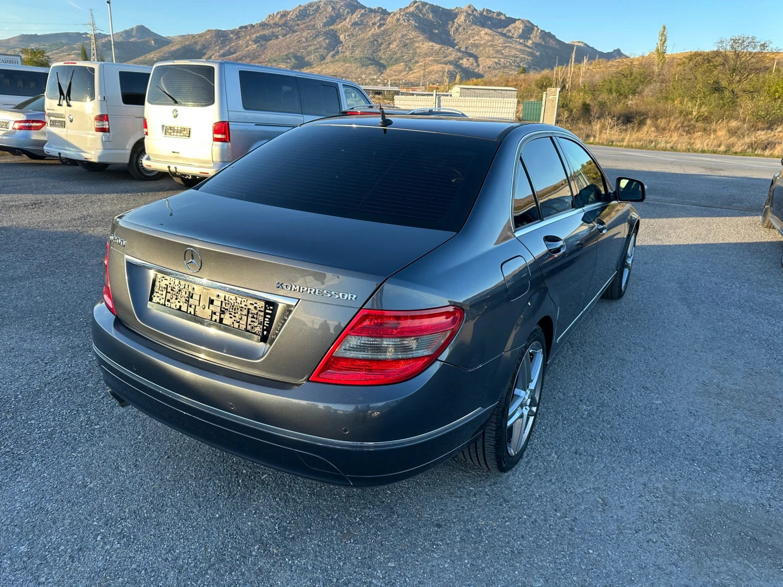 Mercedes-Benz C 200 AVANTGARDE* KOMPRESSOR* 184 к.с* НАВИГАЦИЯ - изображение 4