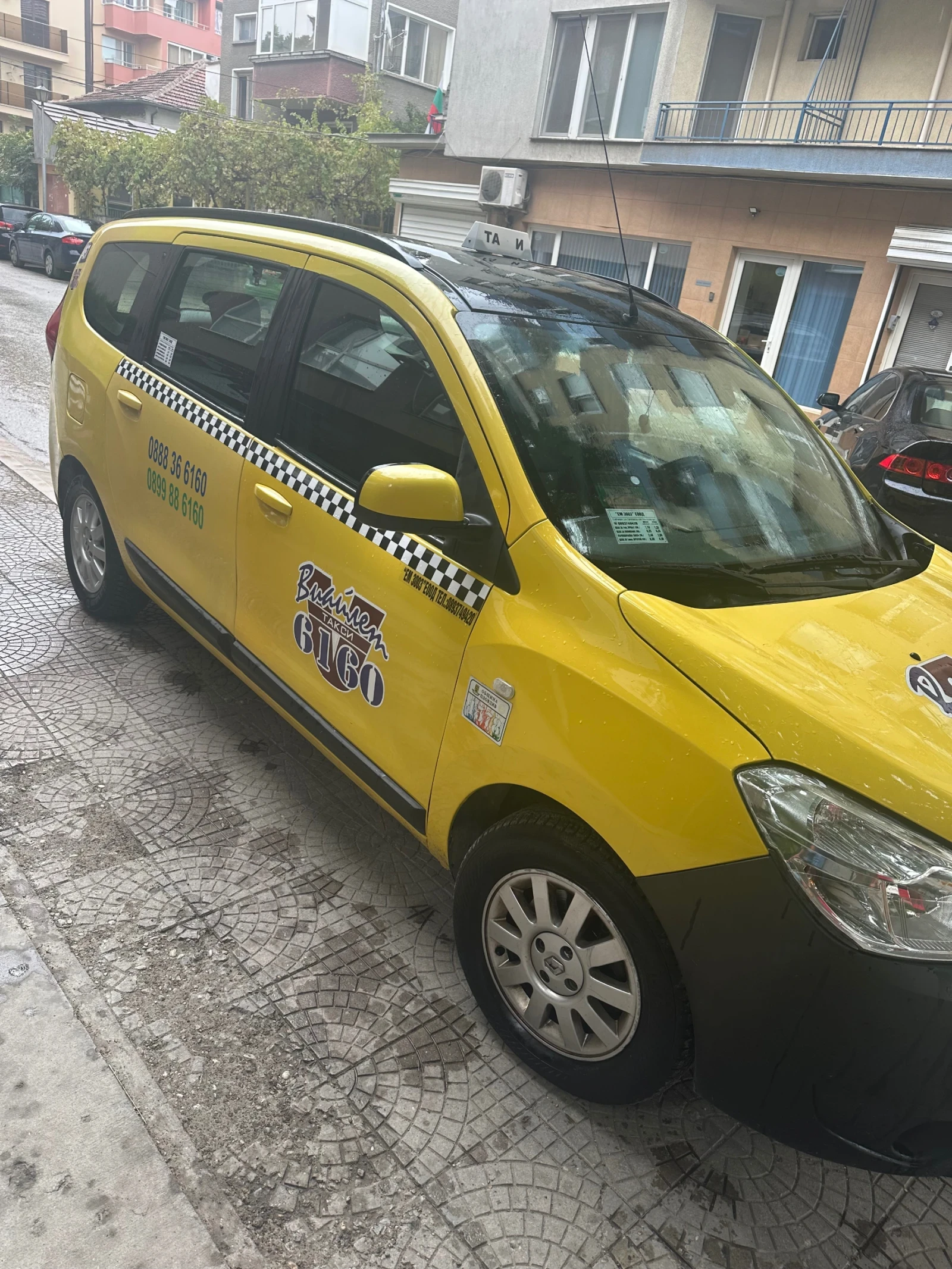 Dacia Lodgy 1.6/83 к газ/бензин - изображение 2