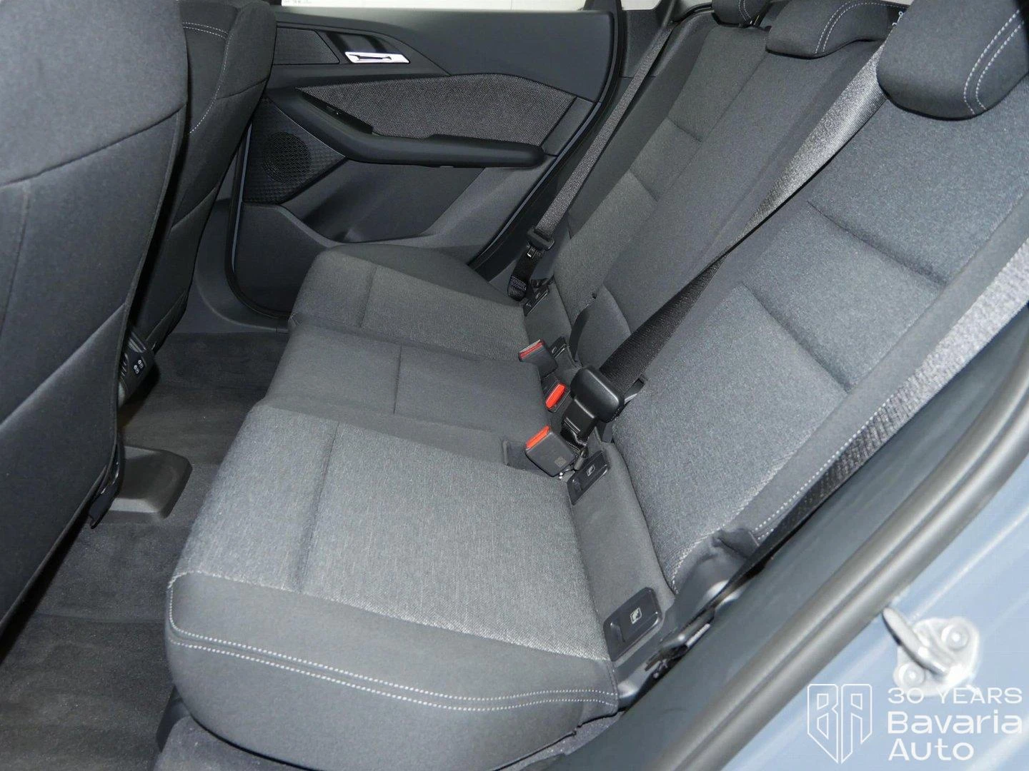 BMW 216 i Active Tourer Steptronic - изображение 8