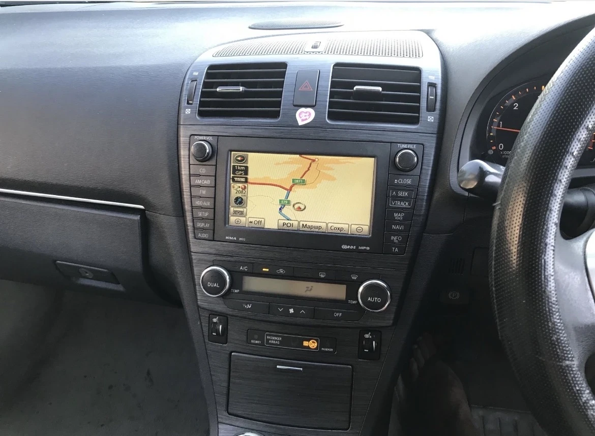 Toyota Avensis, снимка 14 - Автомобили и джипове - 52967203