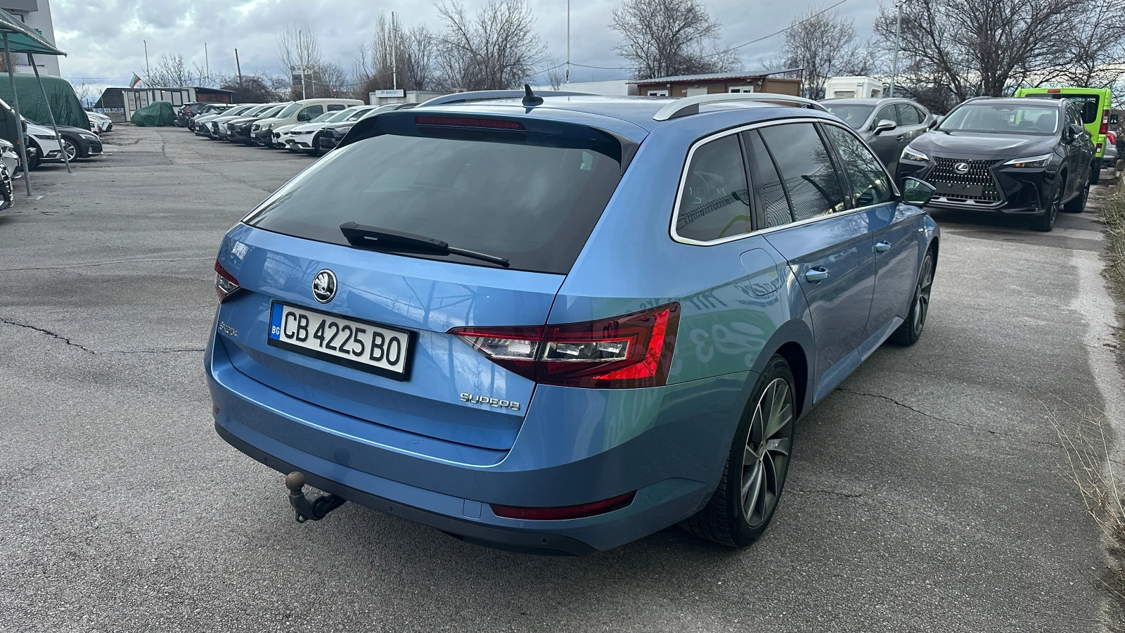Skoda Superb Laurin & Klement 2.0 TDI - изображение 6