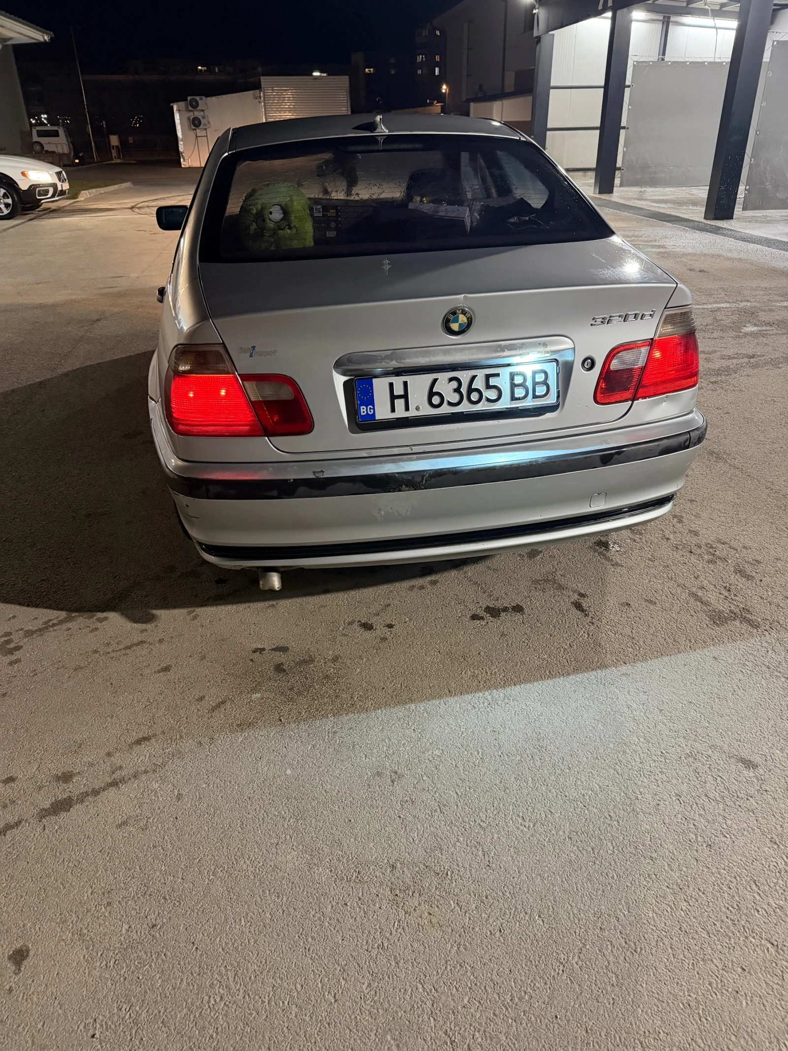 BMW 320, снимка 2 - Автомобили и джипове - 53775426