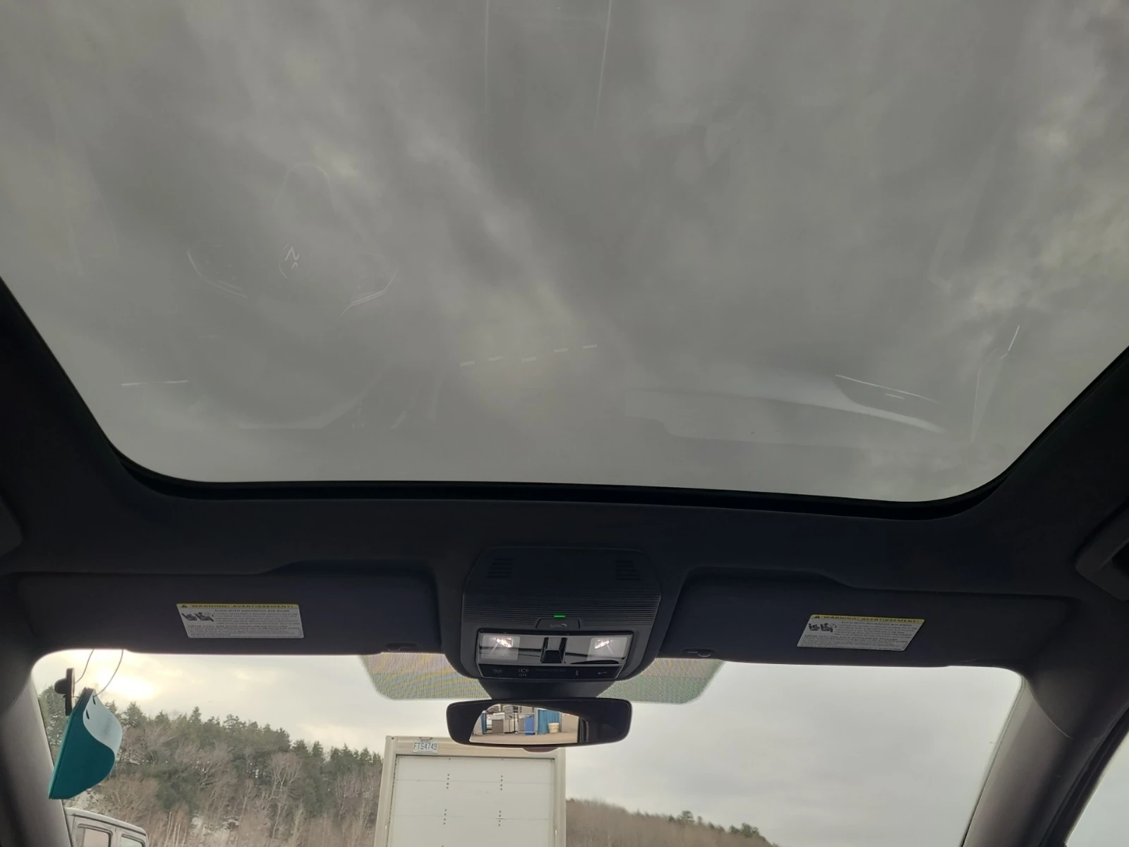 VW ID.4 PRO S SPORT| PANORAMA| 2 КЛЮЧА| CARFAX| , снимка 13 - Автомобили и джипове - 53811070