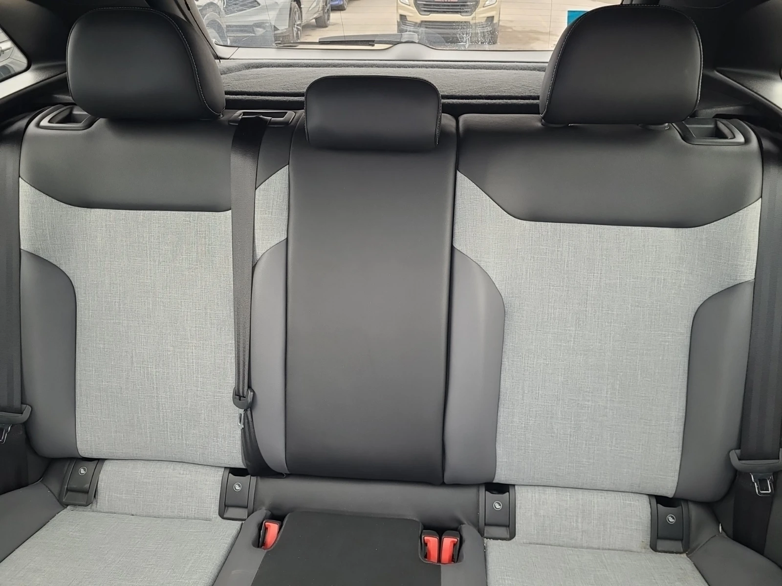 VW ID.4 PRO S SPORT| PANORAMA| 2 КЛЮЧА| CARFAX| , снимка 12 - Автомобили и джипове - 53811070