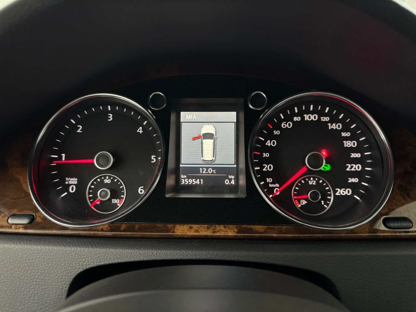 VW Passat 2.0 TDI DSG - 4 MOTION - HIGHLINE | Mobile.bg � ����������� 12