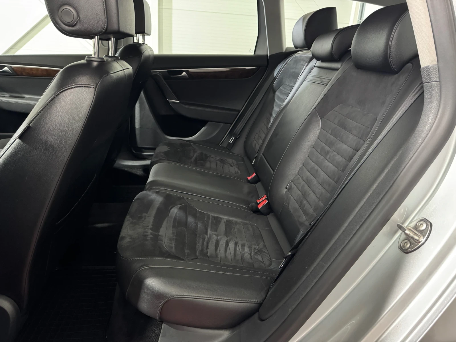 VW Passat 2.0 TDI DSG - 4 MOTION - HIGHLINE | Mobile.bg � ����������� 15