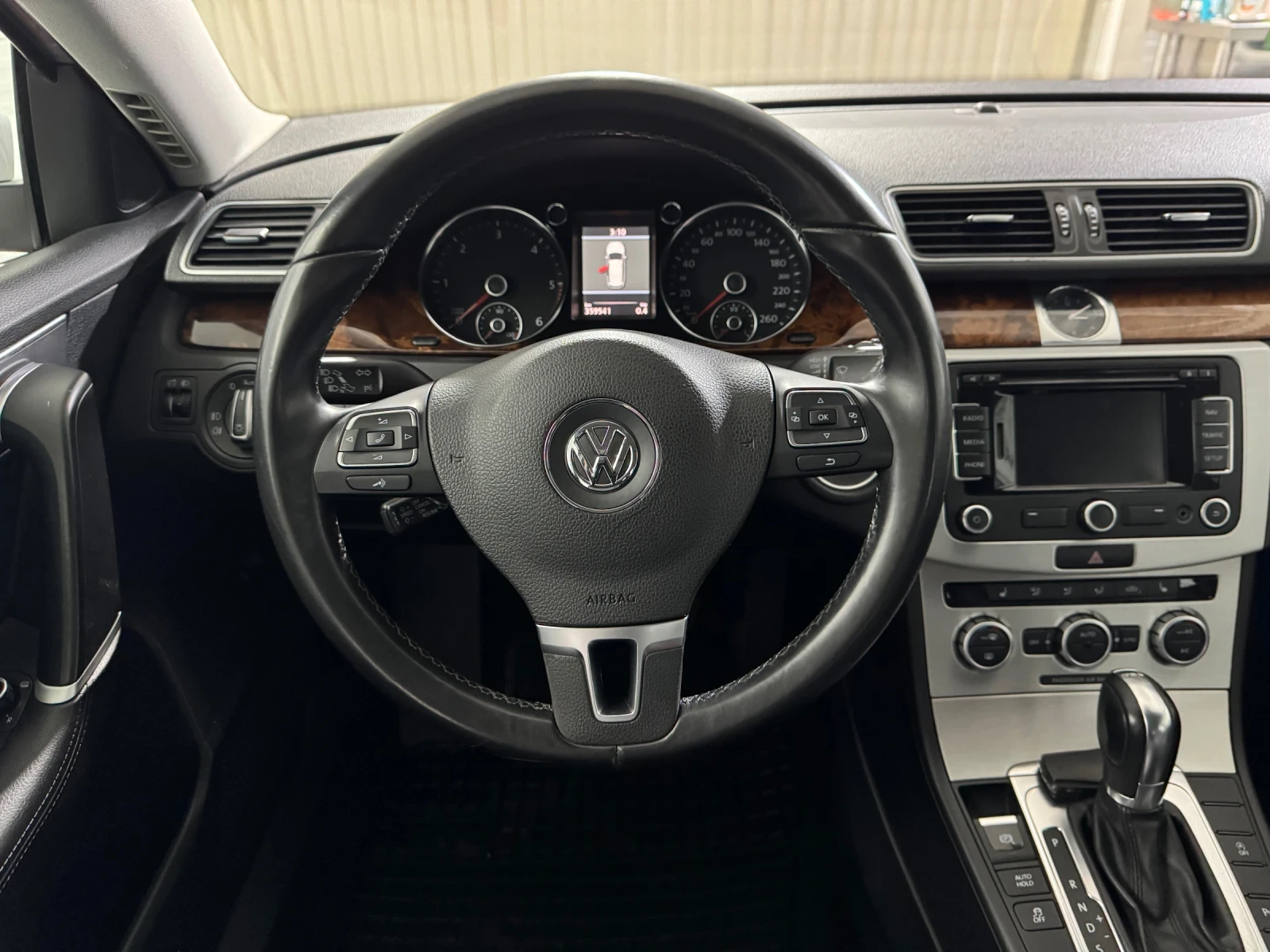 VW Passat 2.0 TDI DSG - 4 MOTION - HIGHLINE | Mobile.bg � ����������� 11