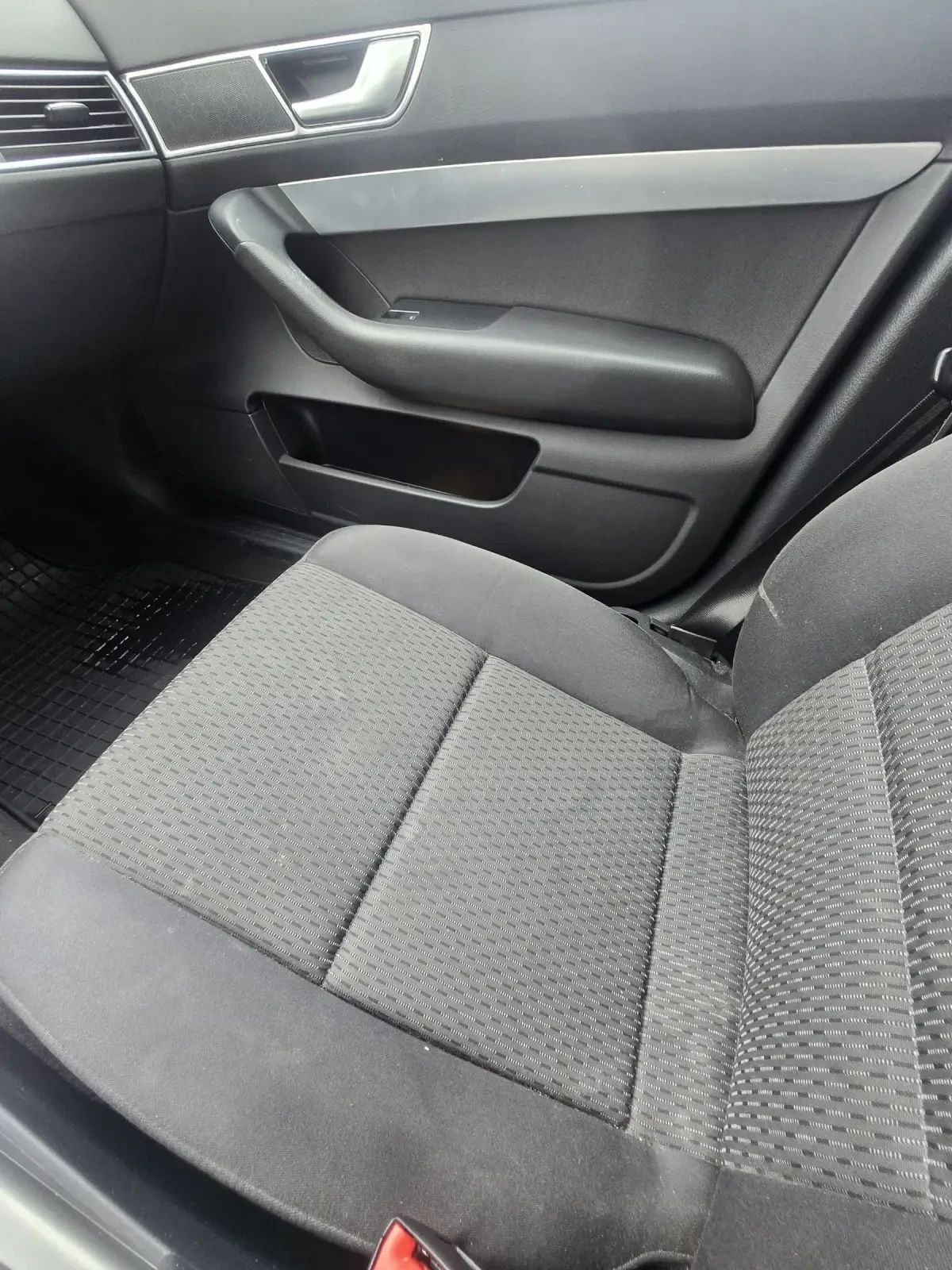 Audi A6 2.0тди 140к.с. 2009г., снимка 10 - Автомобили и джипове - 54012840