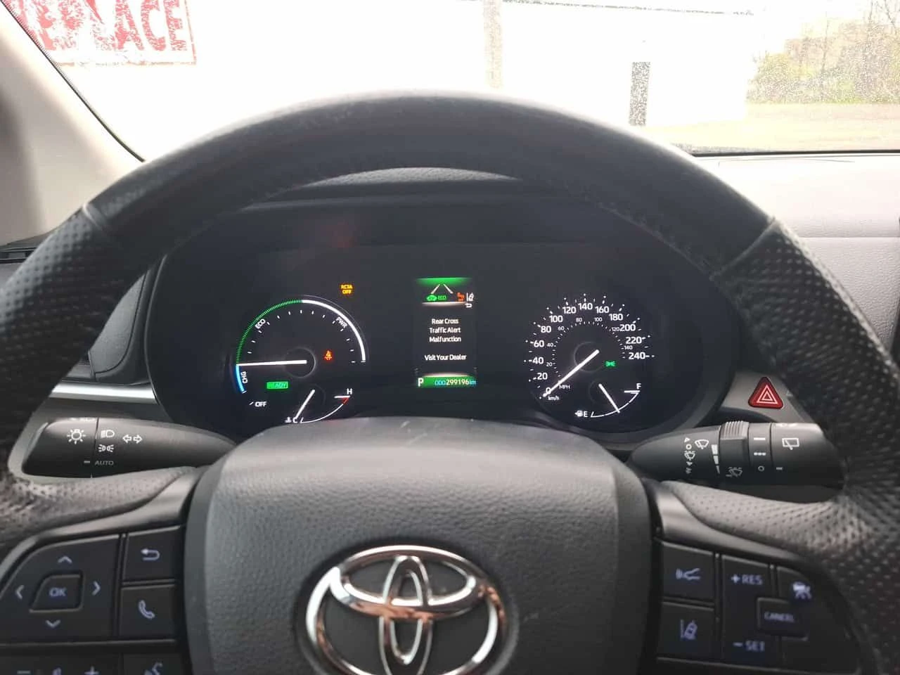 Toyota Sienna * LE 8 Passenger FWD* 2 �����* �������* KEYLESS*  | Mobile.bg � ����������� 8