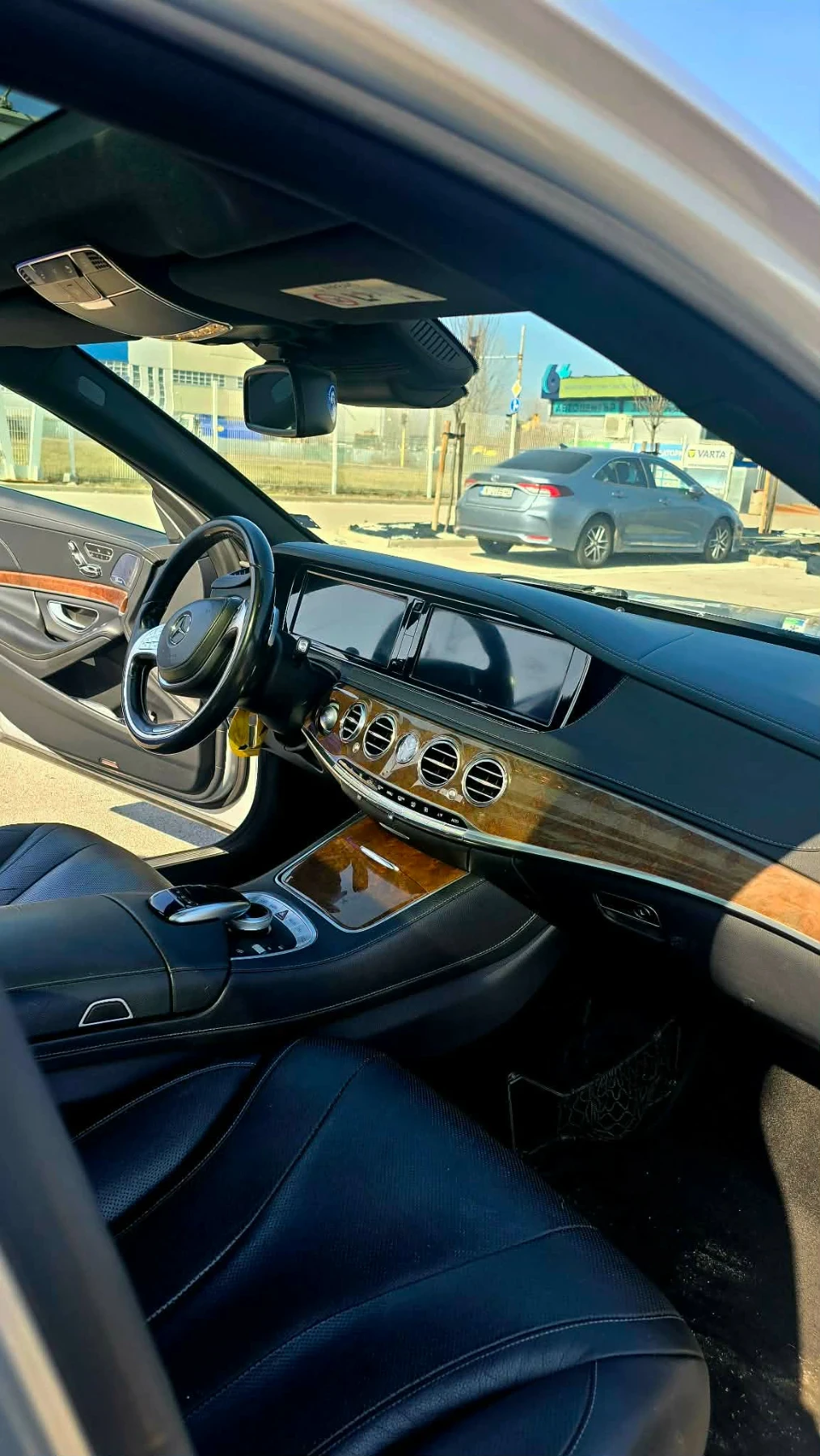 Mercedes-Benz S 350 4MATIC* BLUETEC* AMG* DISTR* PANO* BURMASTER* , снимка 13 - Автомобили и джипове - 54608086