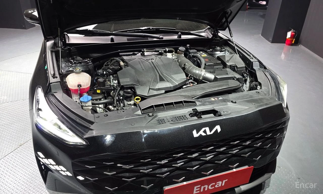 Kia K8 3.5* LPG* ПОДГРЕВ* 360КАМЕРА* LANE* ASSIST* , снимка 17 - Автомобили и джипове - 54923292