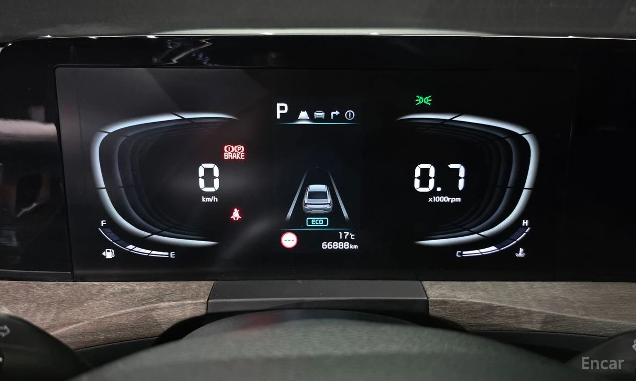 Kia K8 3.5* LPG* ПОДГРЕВ* 360КАМЕРА* LANE* ASSIST* , снимка 14 - Автомобили и джипове - 54923292