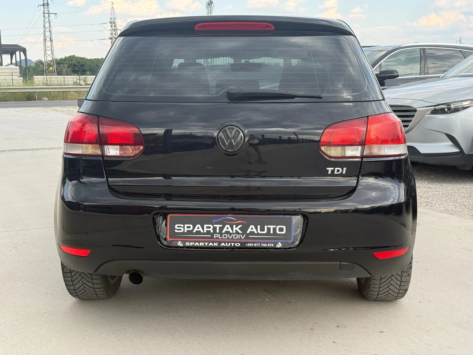 VW Golf 1.6D* 2011г* Ръчка* 4.5/100* ТОП СЪСТОЯНИЕ* , снимка 5 - Автомобили и джипове - 55079141