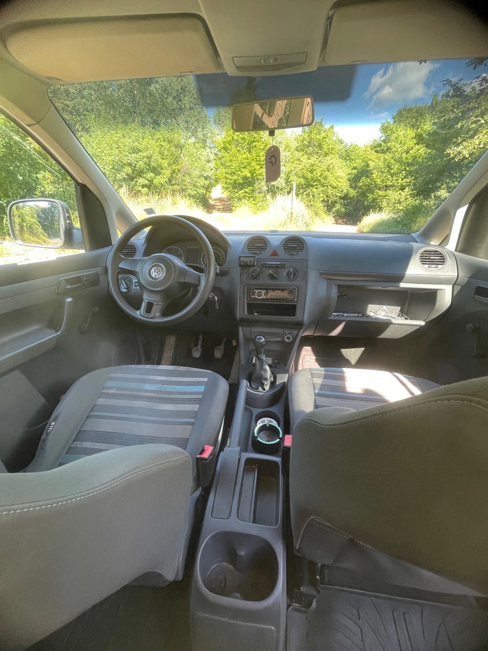 VW Caddy, снимка 10 - Автомобили и джипове - 55609019