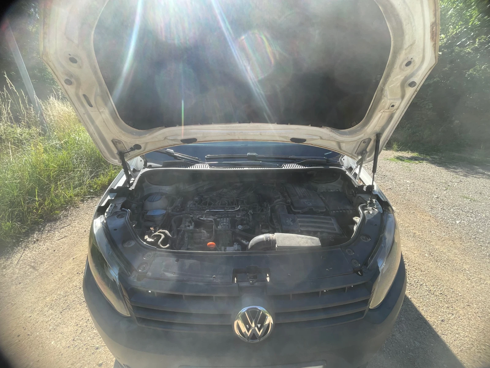 VW Caddy, снимка 8 - Автомобили и джипове - 55609019