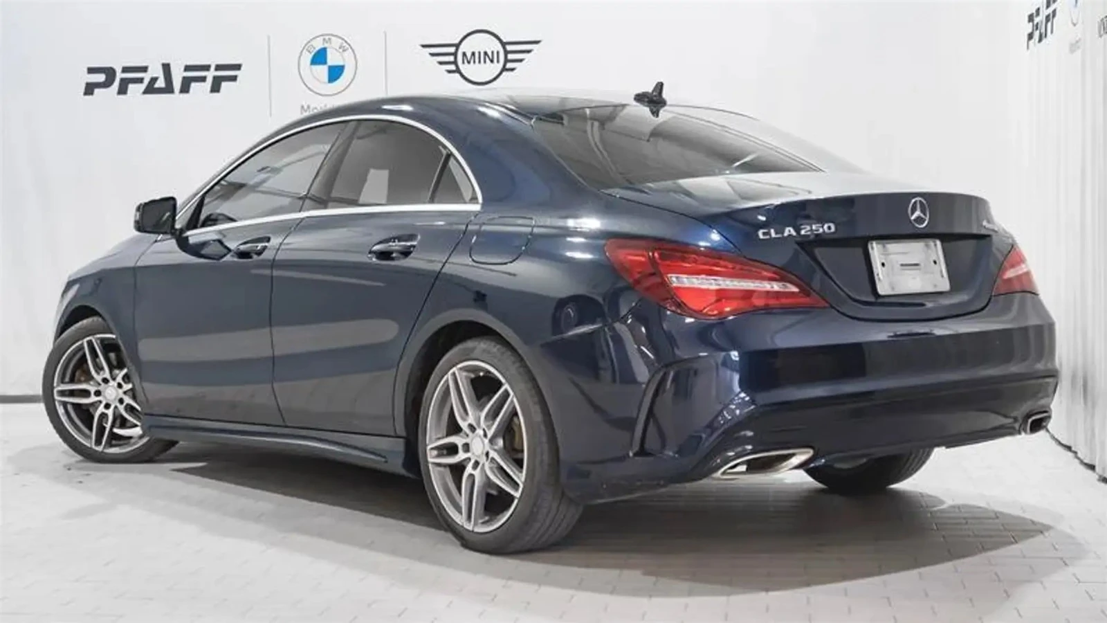 Mercedes-Benz CLA 250 4MATIC ЦЕНА ДО БЪЛГАРИЯ РЕГИСТРАЦИЯ & АВТОКРЕДИТ, снимка 4 - Автомобили и джипове - 55316670