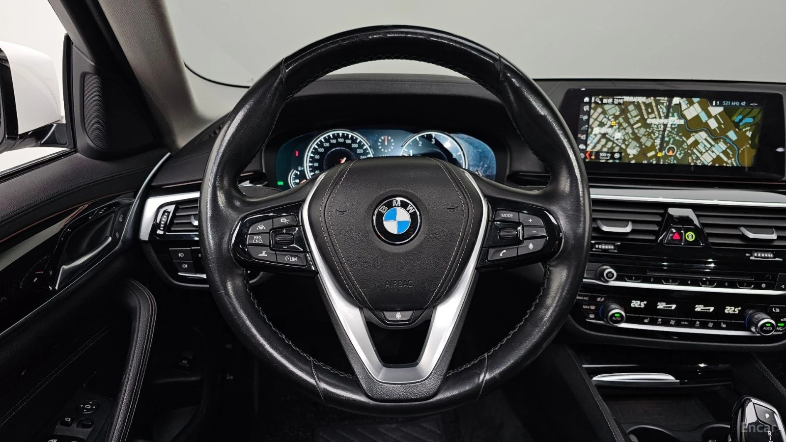 BMW 520 xDrive * M Pack * ���������� * (���� �� ��) | Mobile.bg � ����������� 11