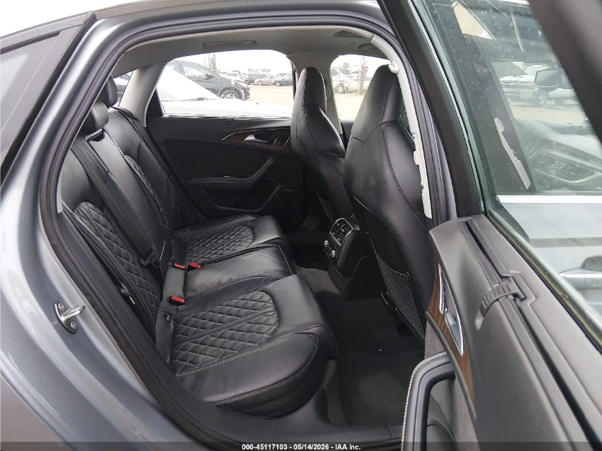 Audi S6 4.0T PREMIUM PLUS / DISTRONIC / HEADUP , снимка 9 - Автомобили и джипове - 55830916