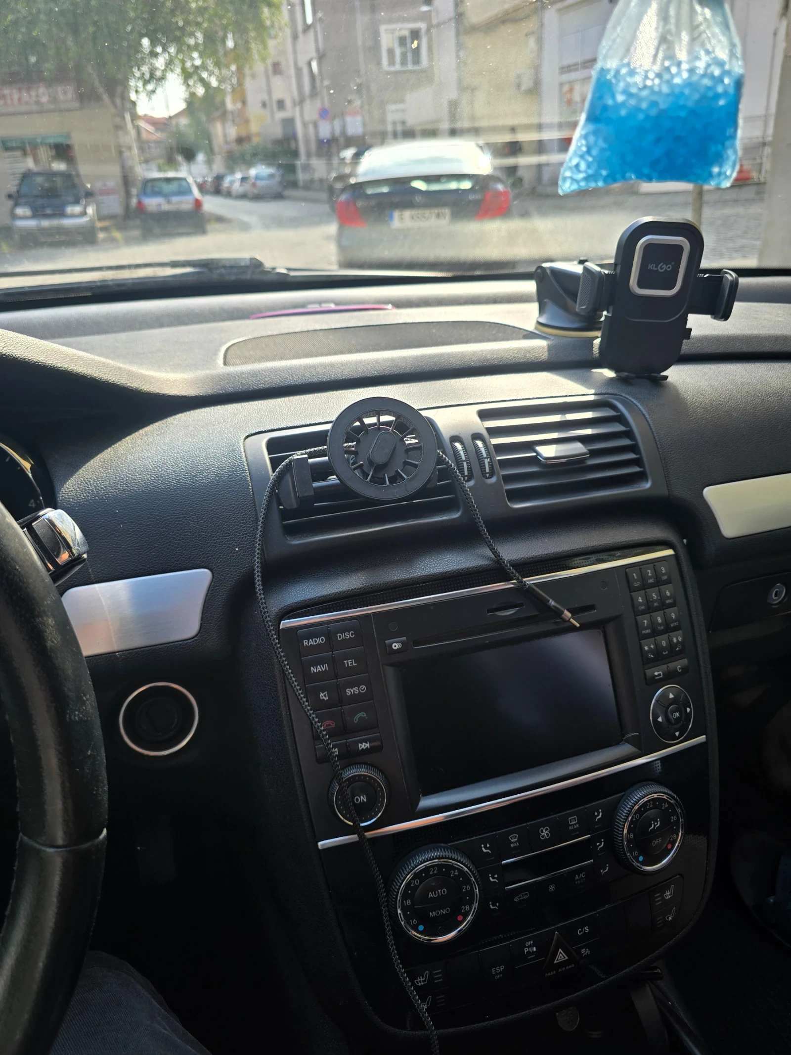 Mercedes-Benz R 320, снимка 6 - Автомобили и джипове - 55873526
