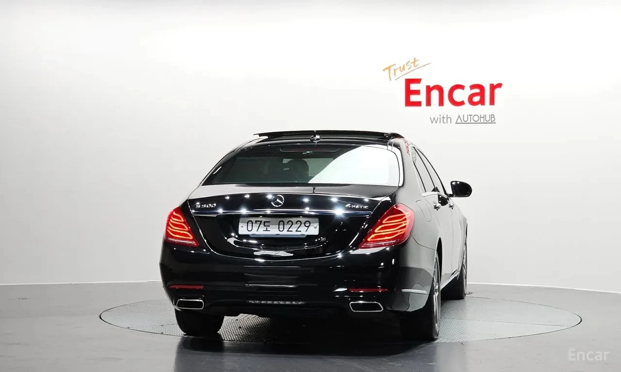 Mercedes-Benz S 400 L 4MATIC/ДИСТРОНИК/МАСАЖИ/ОБДУХ/ПАНО, снимка 4 - Автомобили и джипове - 55902973