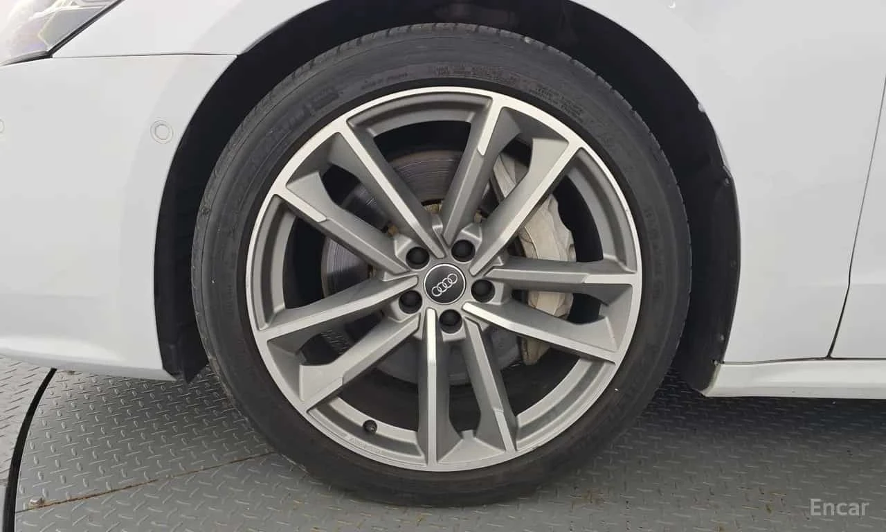 Audi A7 55 TFSI Quattro Premium * АВТОФИНАНСИРАНЕ * , снимка 5 - Автомобили и джипове - 56224257