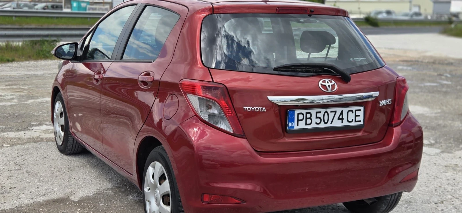 Toyota Yaris, снимка 3 - Автомобили и джипове - 56319246