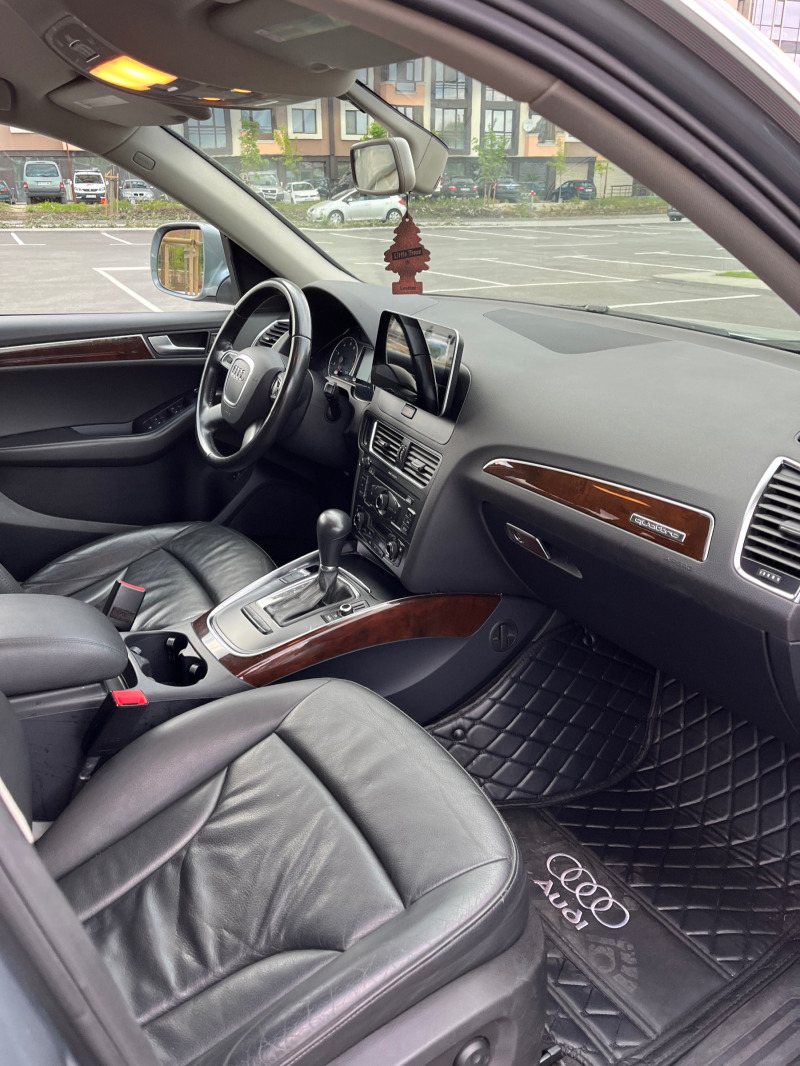 Audi Q5 2.0 tfsi, снимка 7 - Автомобили и джипове - 44574157