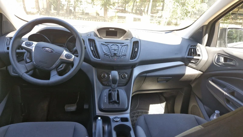 Ford Kuga, снимка 8 - Автомобили и джипове - 47313301