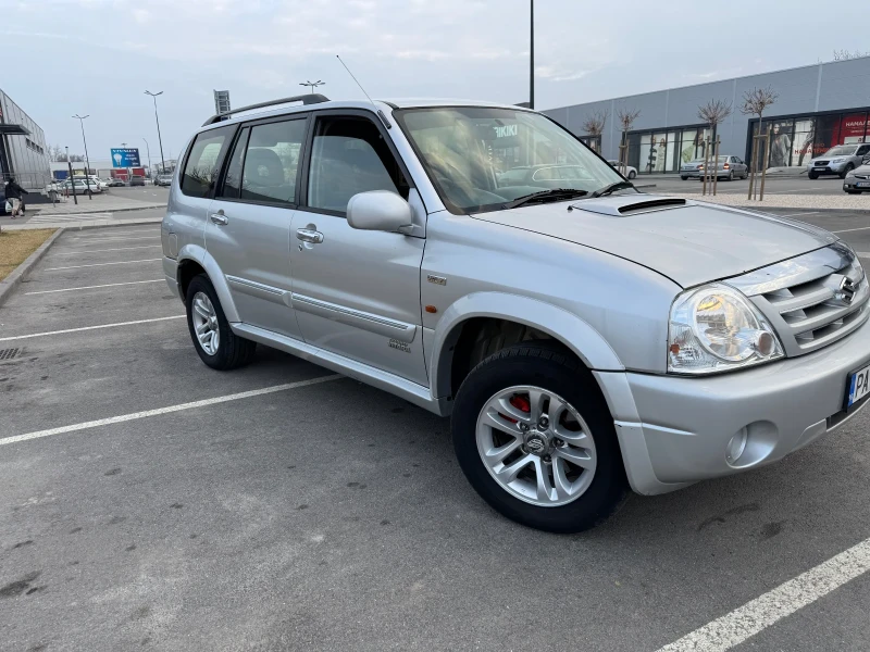 Suzuki XL-7, снимка 2 - Автомобили и джипове - 49319161