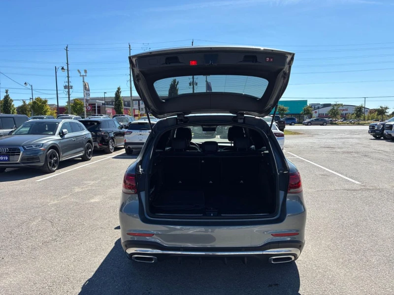 Mercedes-Benz GLC 300 4M* AMG-pack* Digital* Distr* Multibeam* 360* Пано, снимка 11 - Автомобили и джипове - 52317602