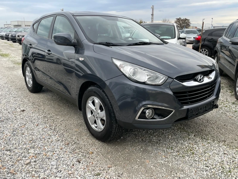 Hyundai IX35 1.6 бензин Кожа Навигация , снимка 3 - Автомобили и джипове - 52810031