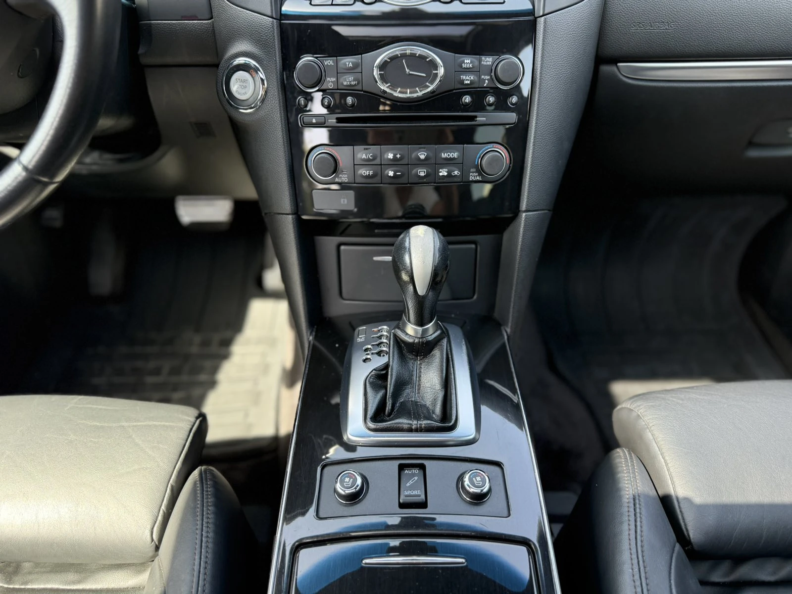 Infiniti QX70 3.0D V6 AWD | Mobile.bg   15