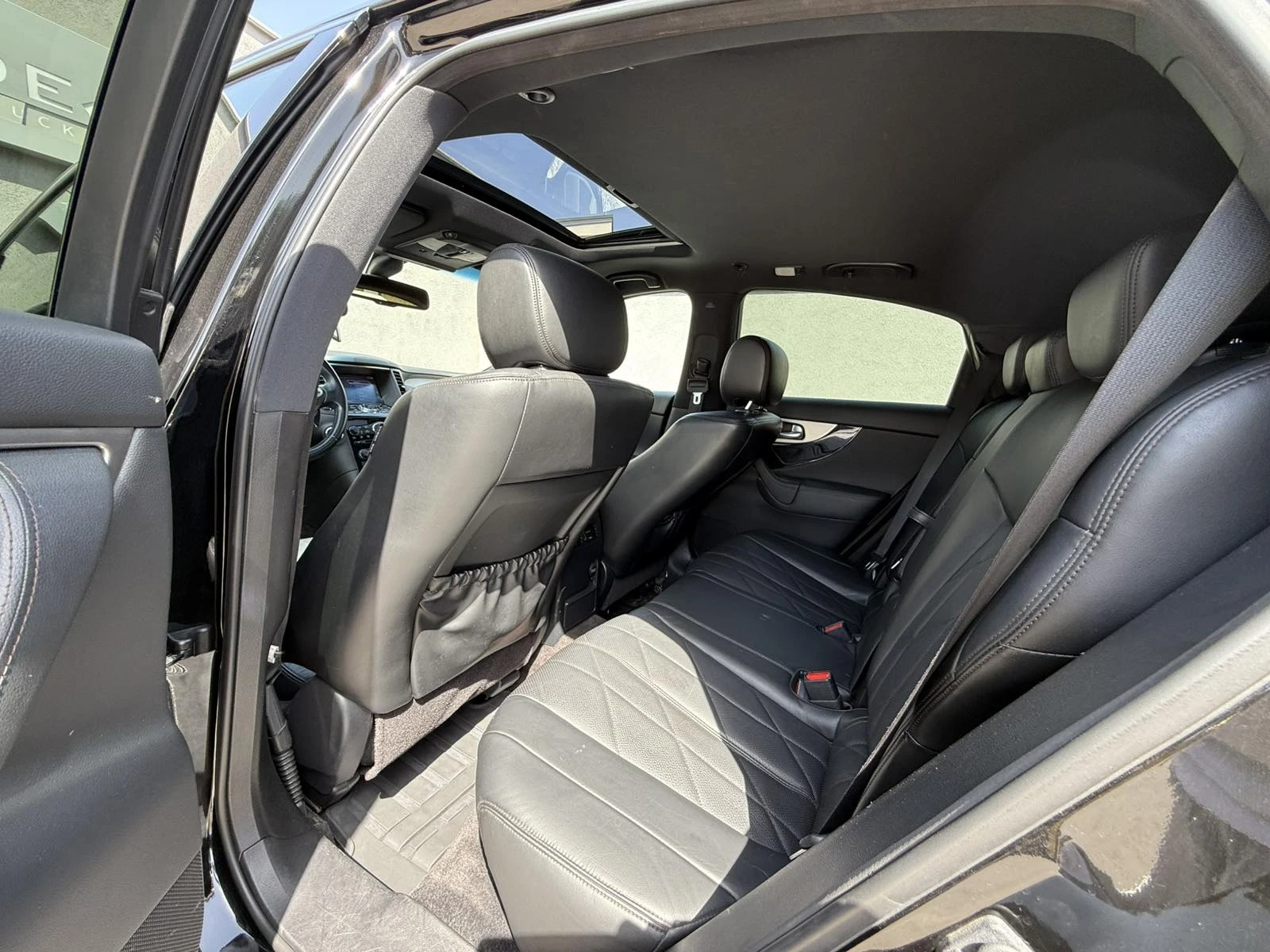 Infiniti QX70 3.0D V6 AWD | Mobile.bg   17