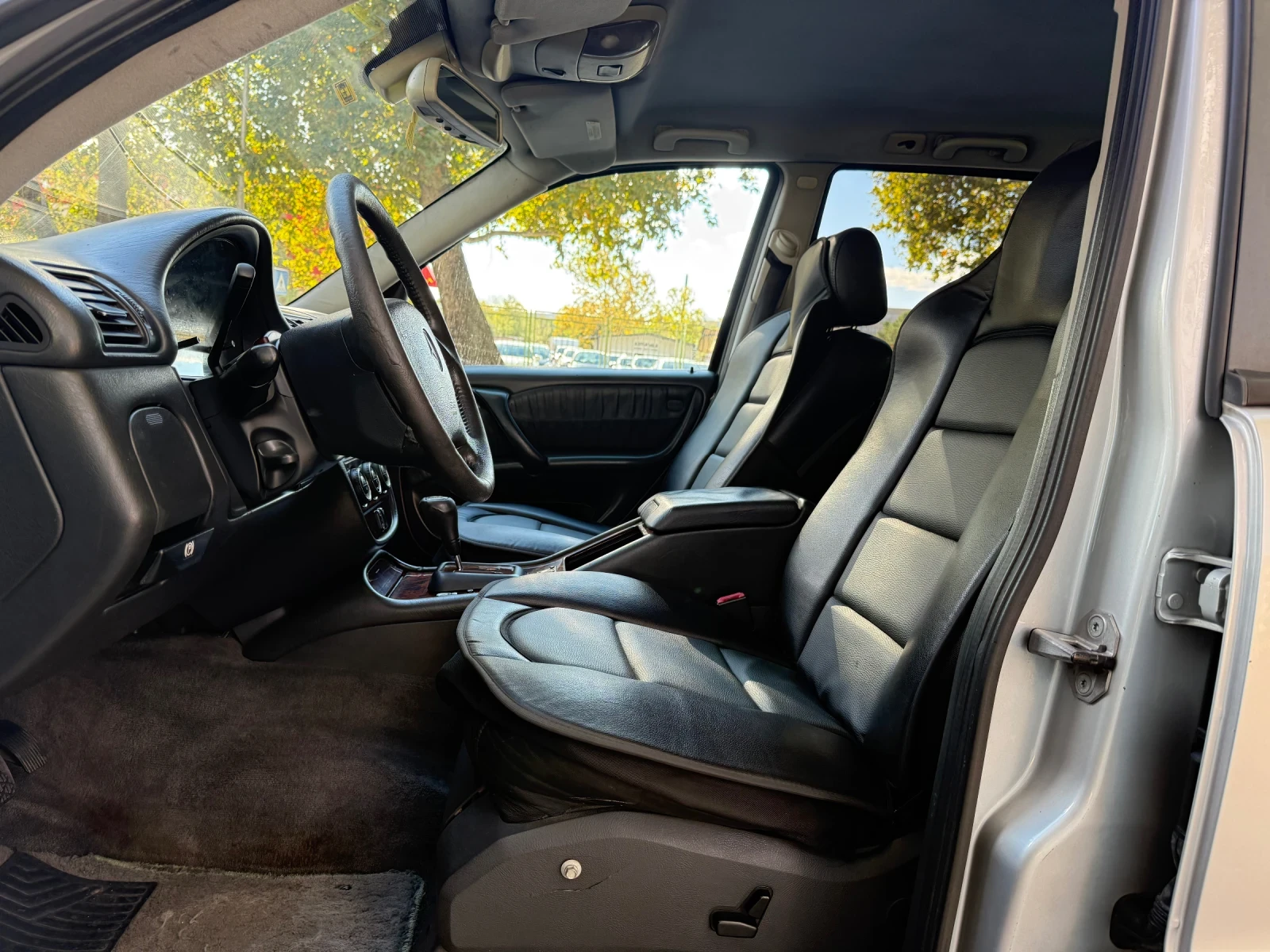 Mercedes-Benz ML 270 Автоматик* Автопилот* Ел Седалки* Кожа* ТОП - изображение 8