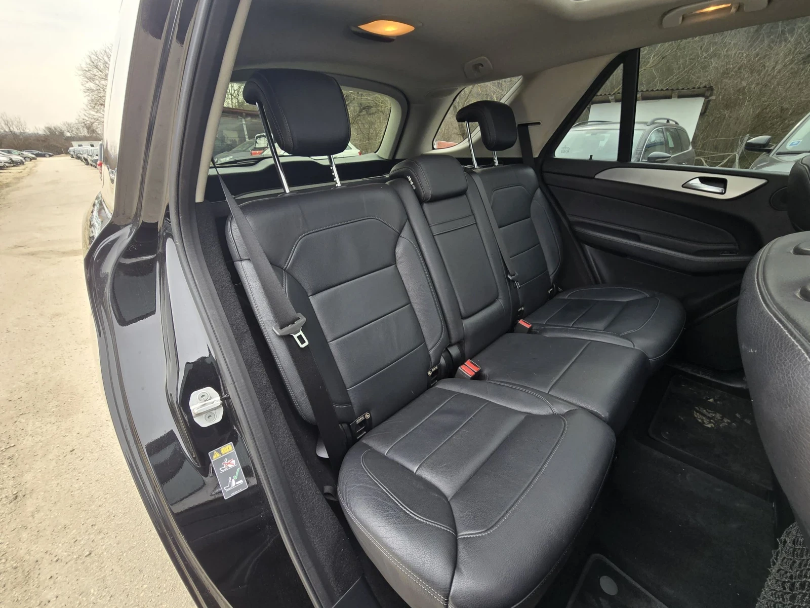 Mercedes-Benz GLE 350 4MATIC - AMG - 258к.с., снимка 14 - Автомобили и джипове - 52654449