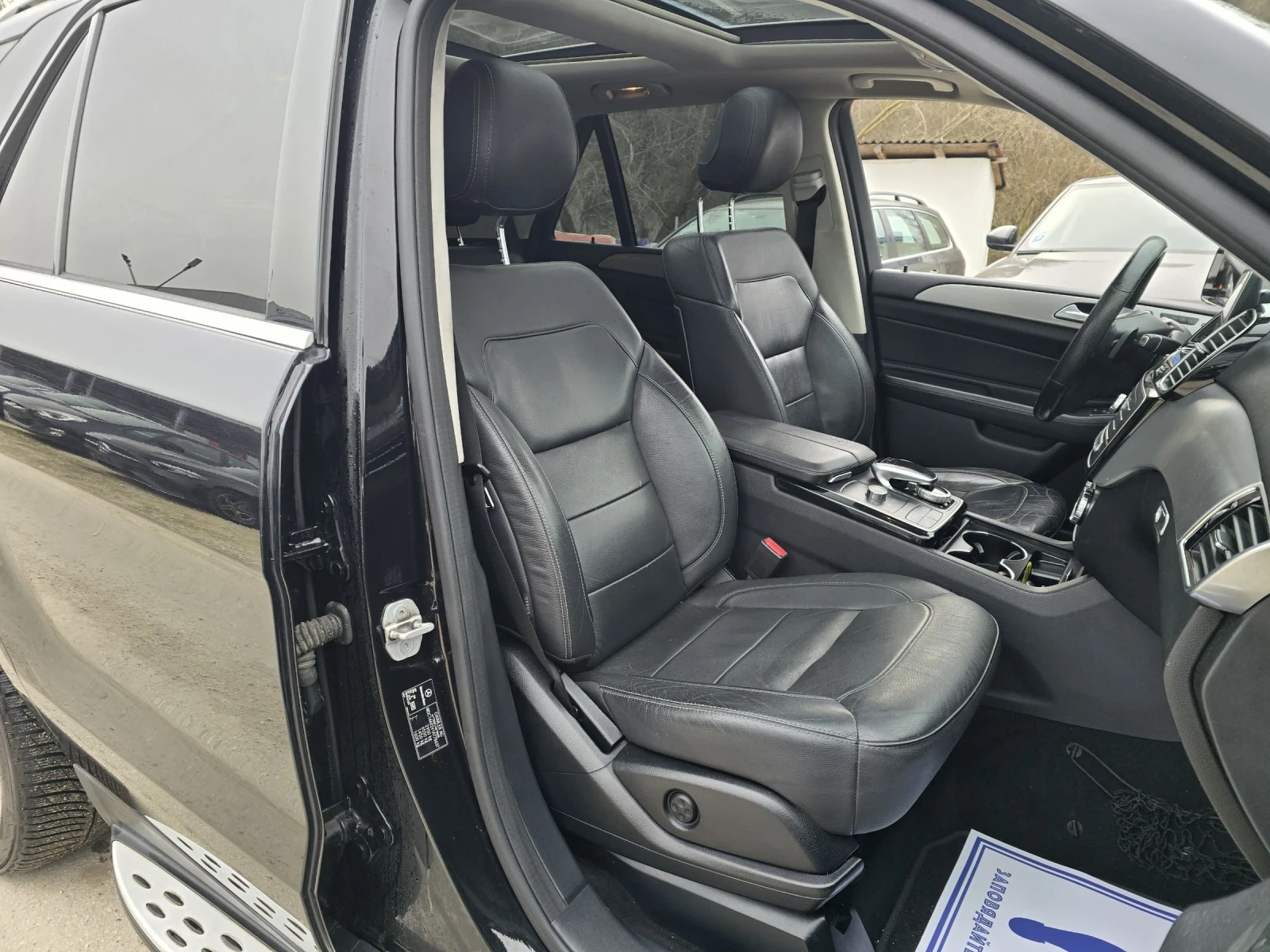 Mercedes-Benz GLE 350 4MATIC - AMG - 258к.с., снимка 12 - Автомобили и джипове - 52654449