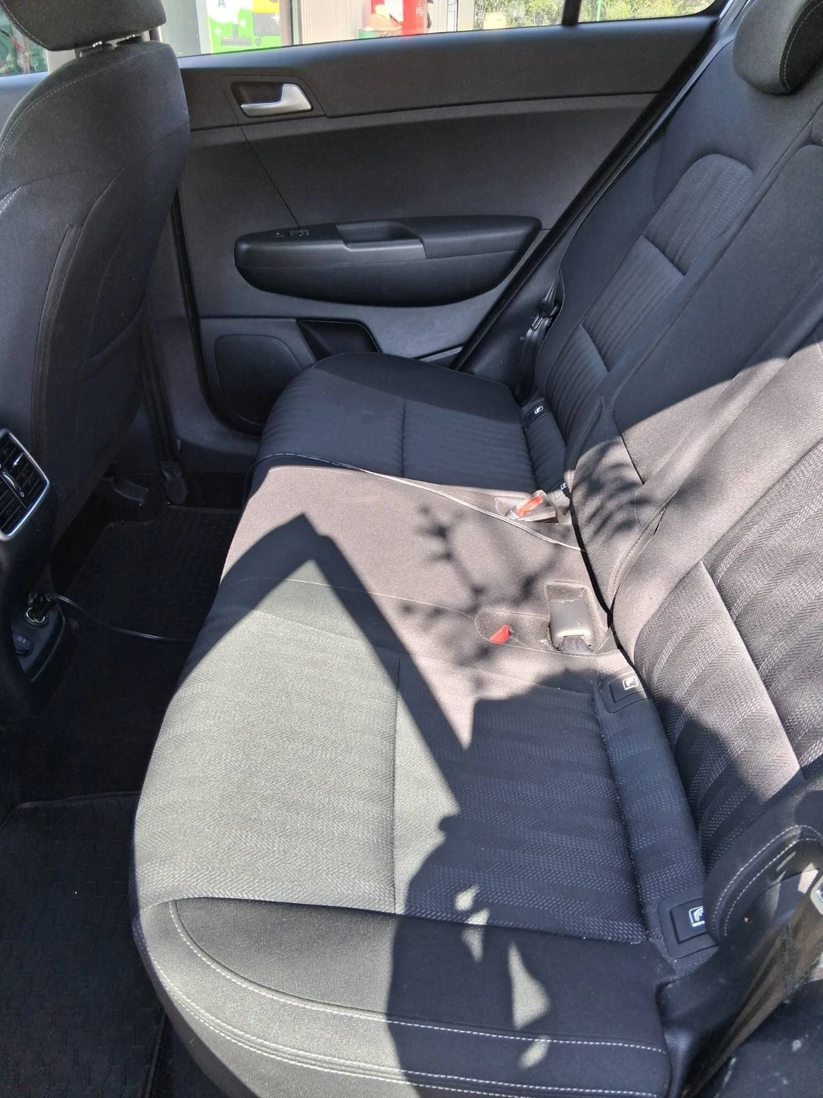 Kia Sportage GDI 1.6, снимка 9 - Автомобили и джипове - 54246652