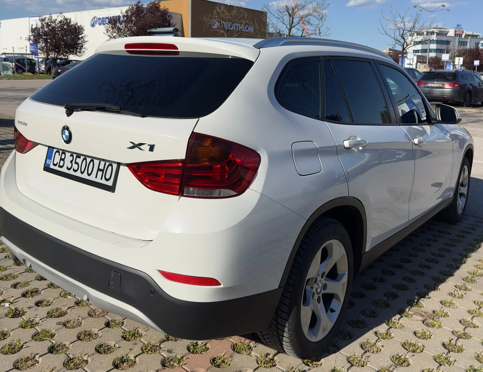 BMW X1, снимка 4 - Автомобили и джипове - 54321785