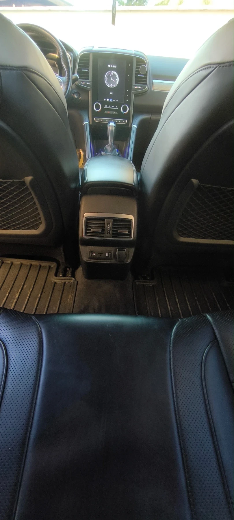 Renault Koleos 2.0 DCI 4x4 BOSE Initiale Paris 175 X-Tronic, снимка 11 - Автомобили и джипове - 54772761