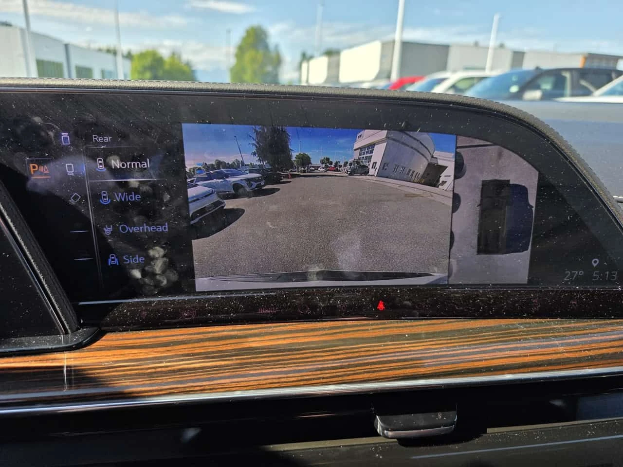 Cadillac Escalade LUXURY| МАСАЖ| ОБДУХВАНЕ| HUD| 360CAM| PANO| , снимка 13 - Автомобили и джипове - 54882994