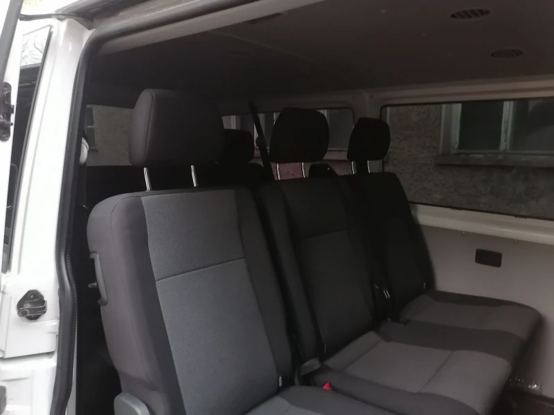 VW Transporter 2.0TDI, снимка 7 - Бусове и автобуси - 48884635