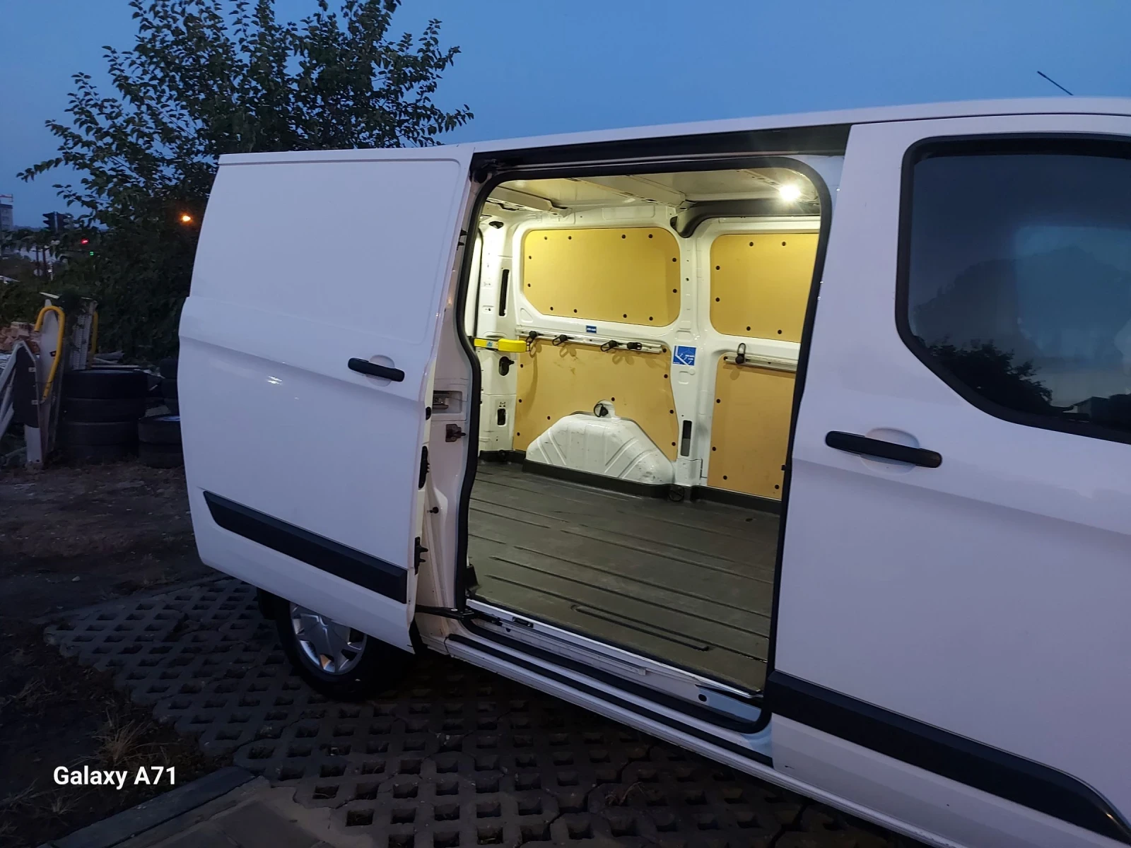 Ford Transit 2.0 CUSTOM EURO6 - изображение 6