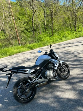 ����� �� �������� �� Kawasaki ER 6N