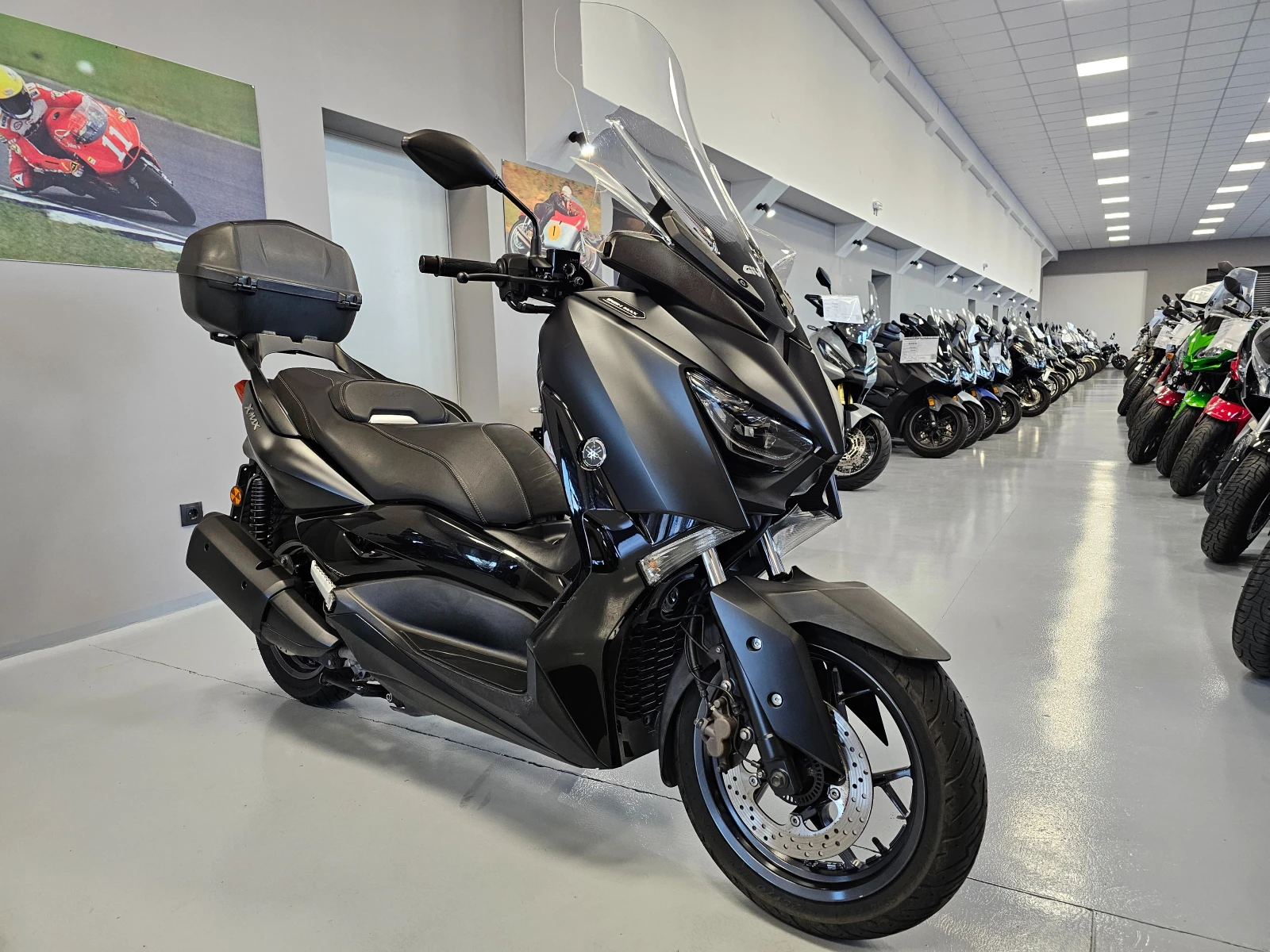 Yamaha X-max 300ie, ABS-TCS, Iron Max! - изображение 2